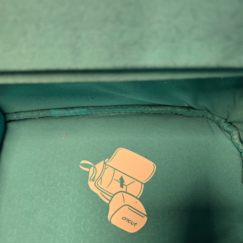 🤖 Cricut Joy Tote Carrying Case - Picture 4 of 4